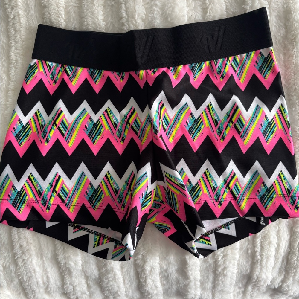 Varsity Spirit Vibrant Zigzag Women's Shorts